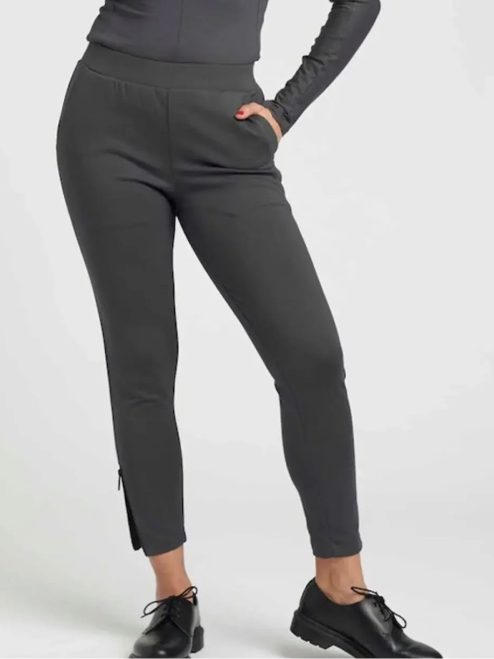 NWT Universal Standard Moro Pocket Signature Ponte Zipper XL 26/28 PLUS Size